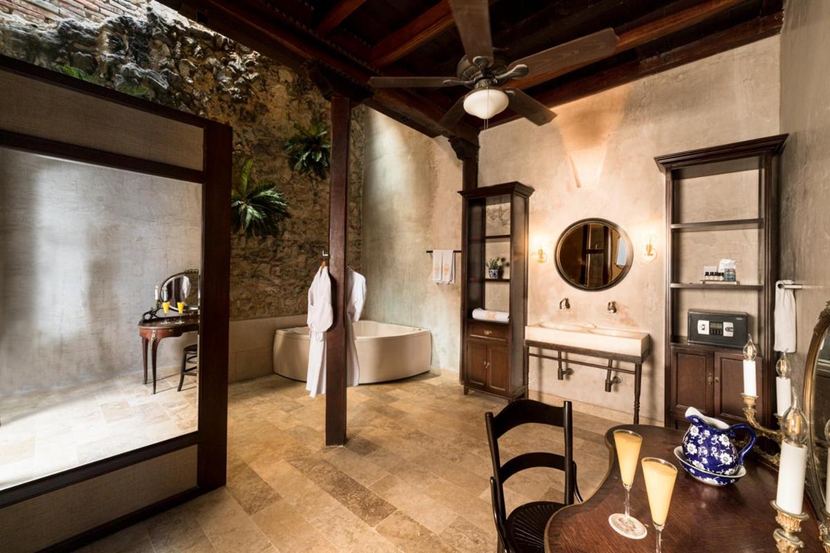 Hotel Boutique Casa Del Arzobispado Cartagena Екстериор снимка